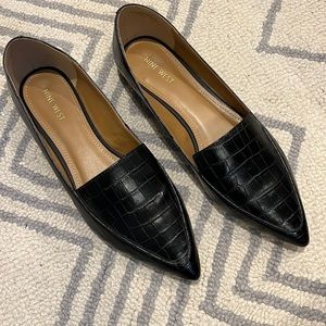 Nine West Snakeskin Loafers - size 9.5